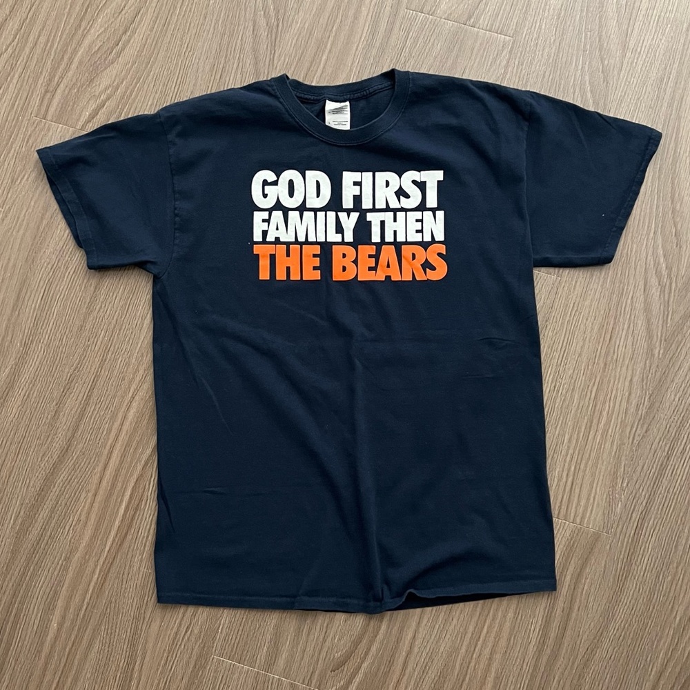 Chicago Bears T-Shirt Funny NFL God First Family Then The Bears Mens Large